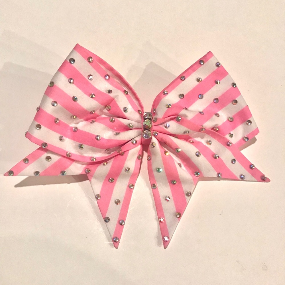 BOL cheer bow in perfect condition!!